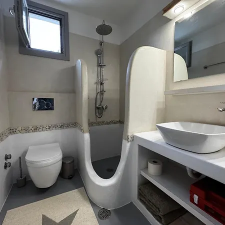 Holiday home Argana Home Sleeps 5 Plaka Beach With Private Pool *