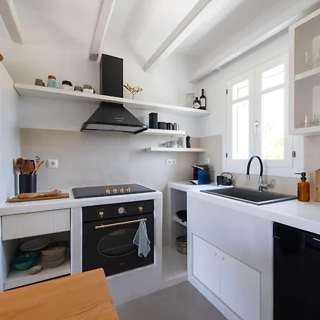 Argana Sleeps 5 Plaka With Private Pool Casa vacanze Agia Anna (Naxos)